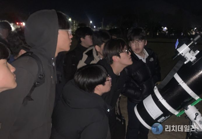 ‘별 볼 일 있는 봄밤’ 천체관측회