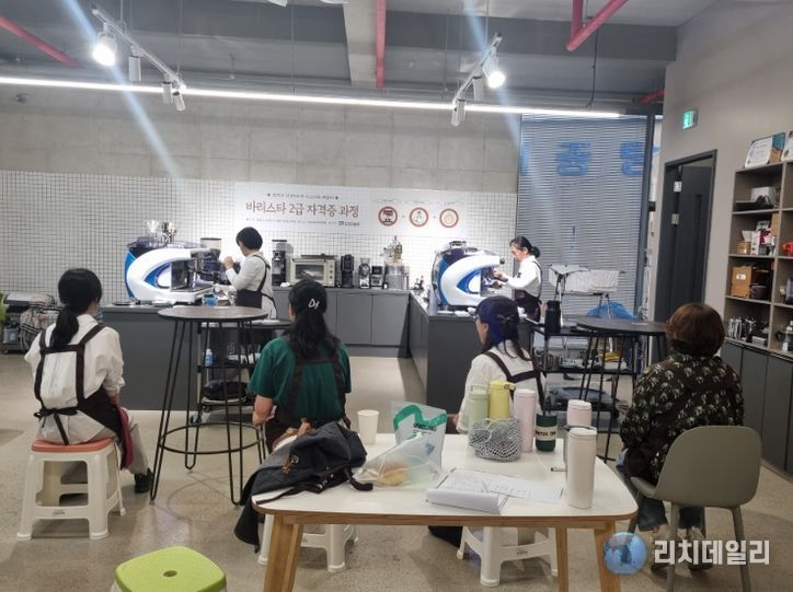 , ‘더 큰 목표 향해’ 인생N모작 배움터 결실