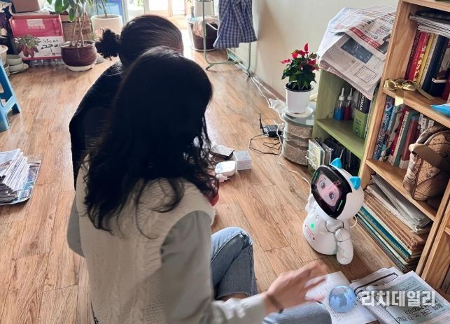 AI로봇 활용 어르신 건강관리사업