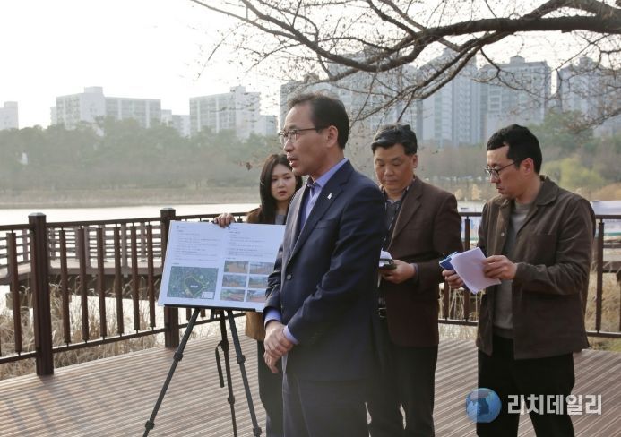 수원시 장안구, 만석공원 수변산책로 걷기행사 개최