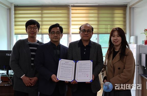 ‘고성문화재단-대진초등학교 「여름영화」 업무협약 체결 사진’