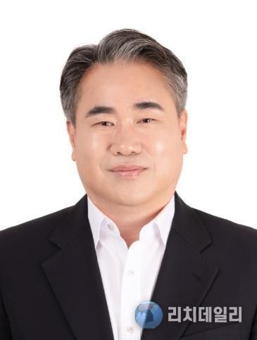 박준 경상남도의원