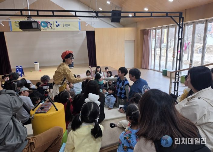 3월 어울림공연 'ㄴㅜㄴ/눈 공연' 성료