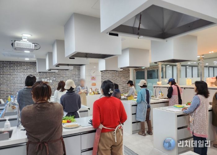 소하건강생활지원센터에서 영양교육이 진행 중이다.