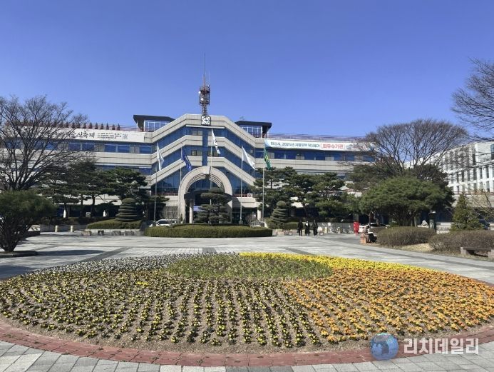 아산시청 화단에 식재된 꽃