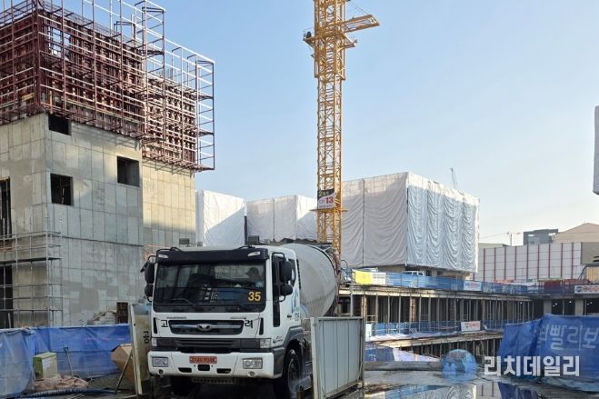 1. 천안시 동남구 공동주택 공사장 현장사진.