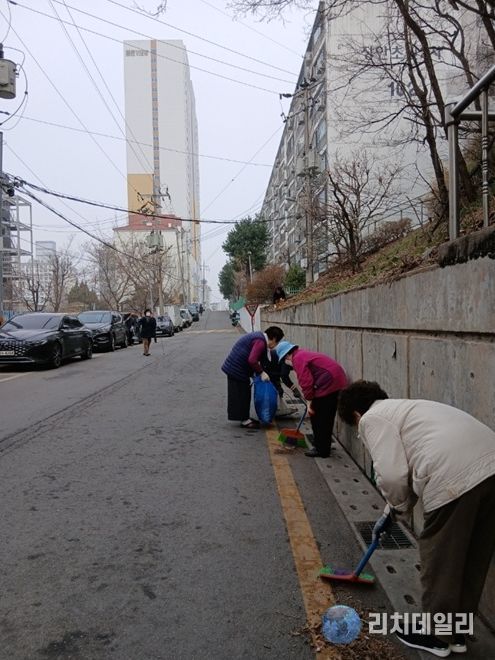 파주시 금촌1동, 봄맞이 대청소로 쾌적한 마을환경 조성