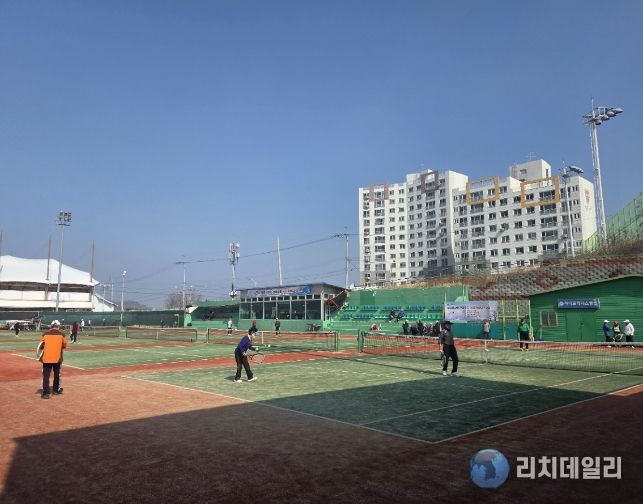 ‘제23회 정읍시장배 시니어 테니스 대회’