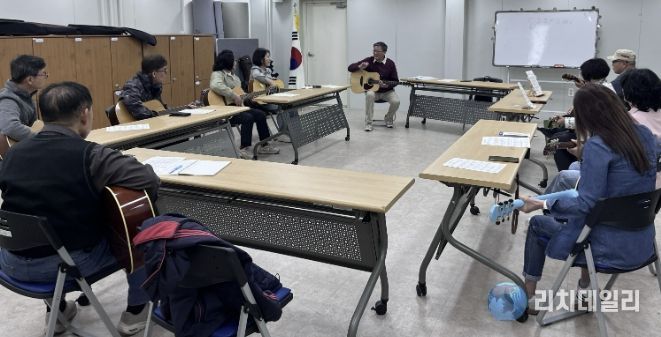 수원시 팔달구 매교동, 통기타 초급 강좌 개설